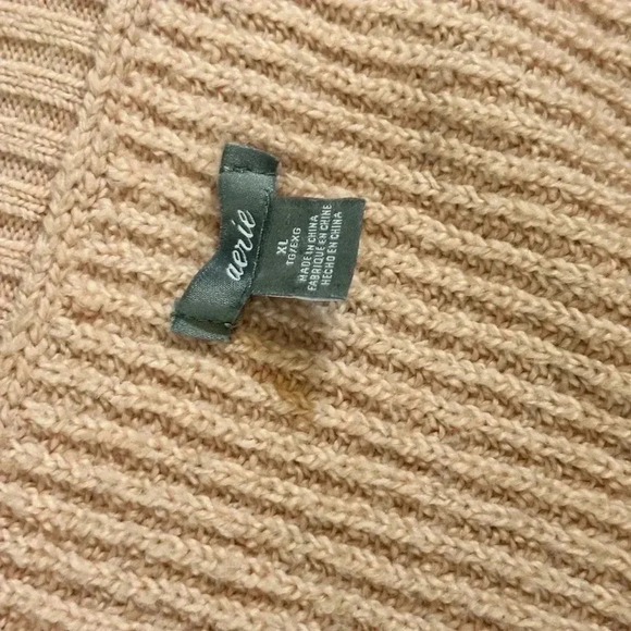 AERIE PINK V NECK BELL SLEEVE SIDE SLIT SWEATER- SIZE XL - Picture 7 of 7